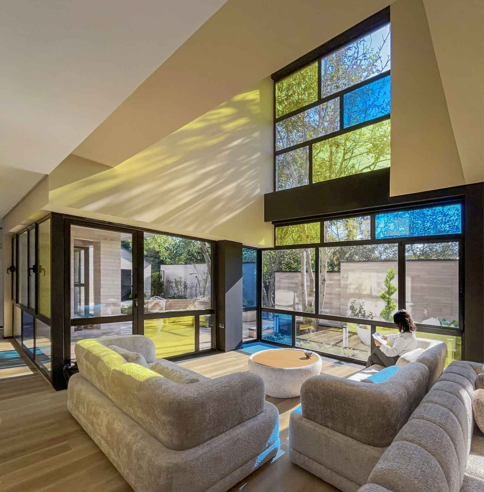 Two Regions a Villa