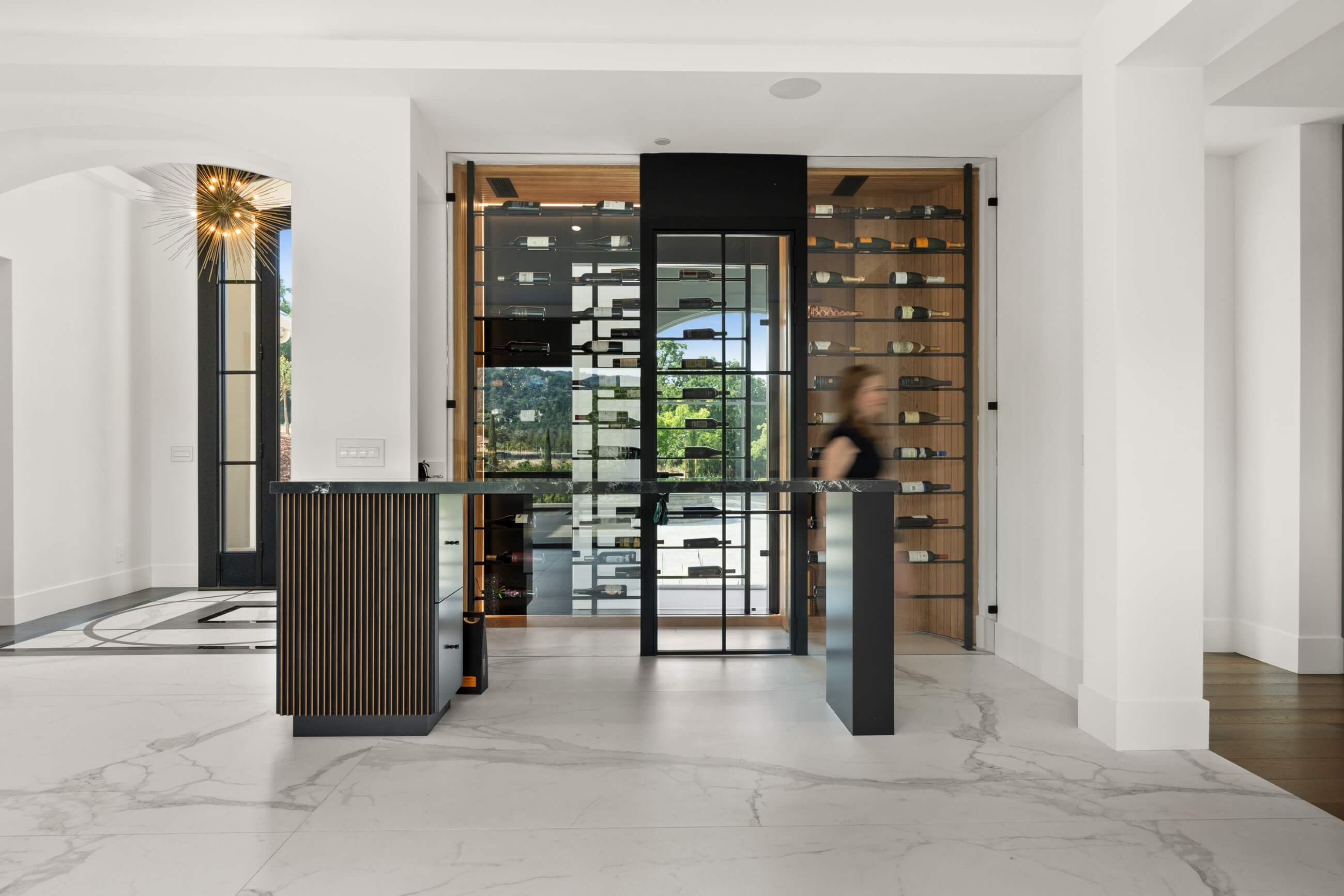 Elegant Chateau, slide no. 0